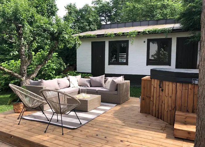 Edengard, Next To וילה Lohja