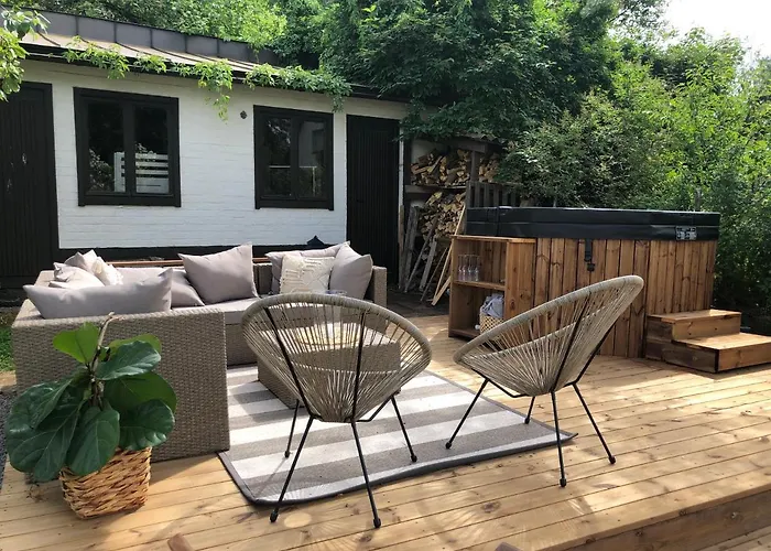 Edengard, Next To * Lohja