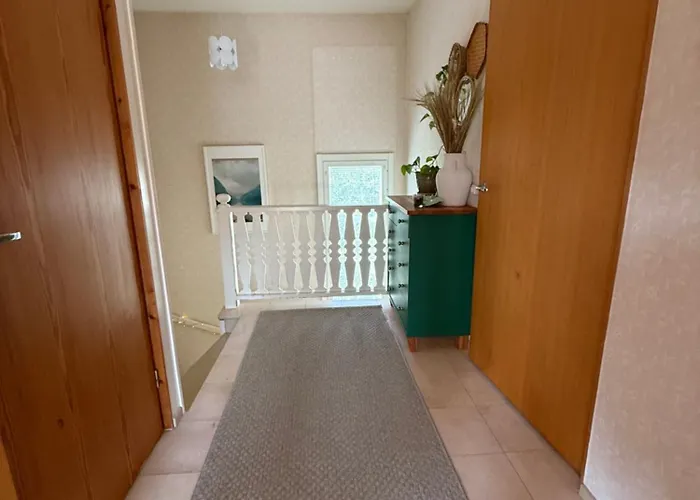 Edengard, Next To * Lohja