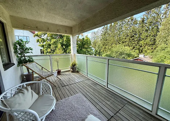 Edengard, Next To וילה